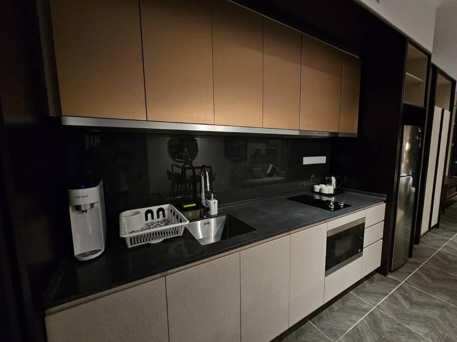 Apartemen Scarletz Premium Klcc View Full Kl Tower#36 Kuala Lumpur