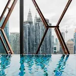 Scarletz Premium Suites Klcc View Full Kl Tower#36