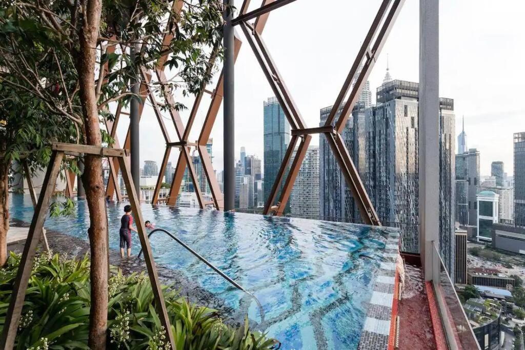 Scarletz Premium Klcc View Full Kl Tower#36 * Kuala Lumpur
